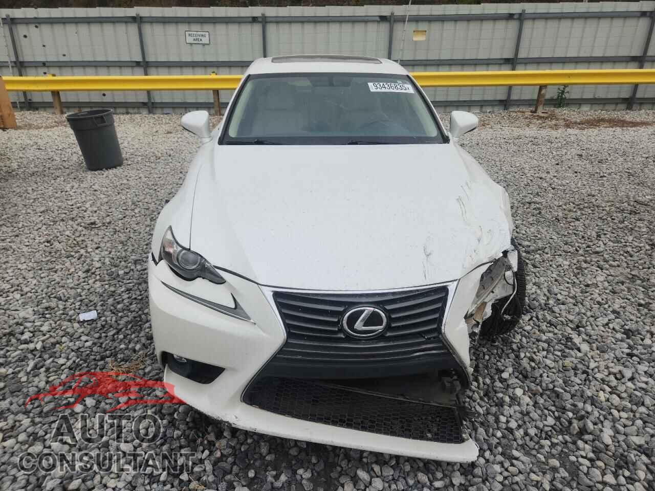 LEXUS IS 2015 - JTHBF1D24F5066599