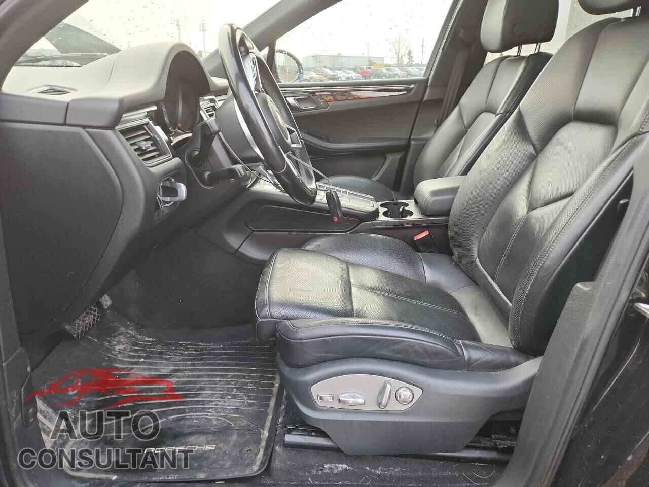 PORSCHE MACAN 2016 - WP1AB2A53GLB49000