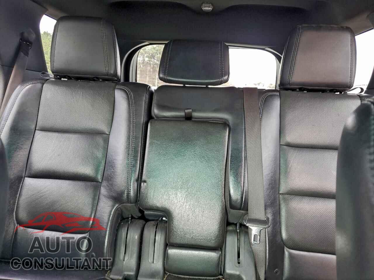 FORD EXPLORER 2013 - 1FM5K7F83DGA10097