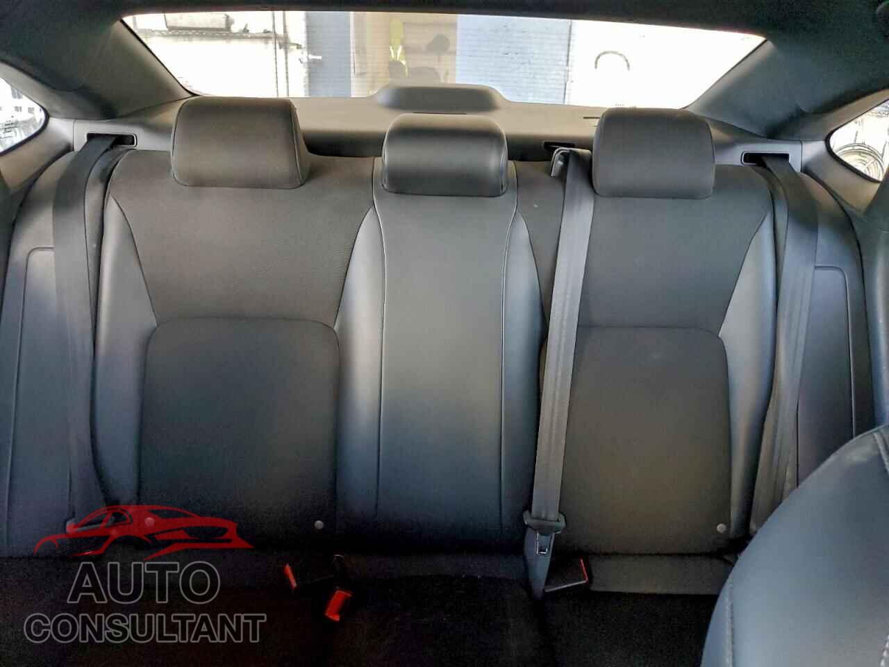 HONDA CIVIC 2023 - 2HGFE2F58PH553660