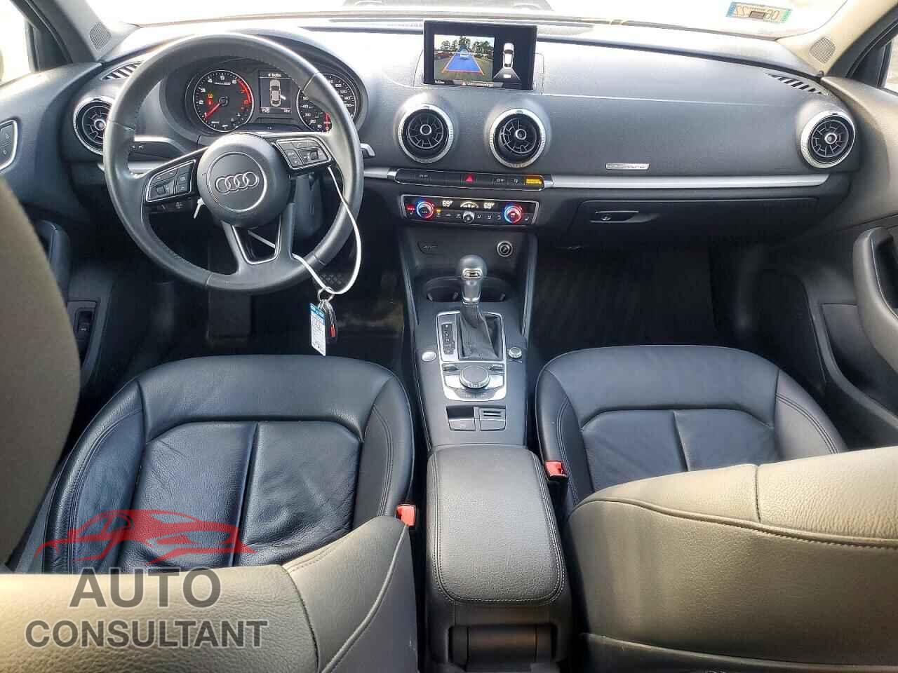 AUDI A3 2017 - WAUB8GFF9H1053885