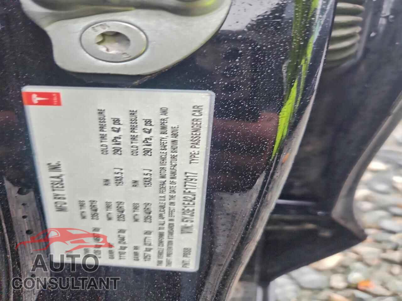 TESLA MODEL 3 2018 - 5YJ3E1EA2JF177917