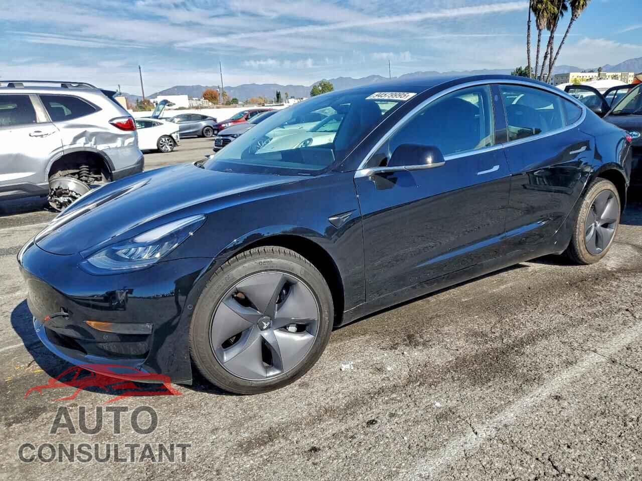 TESLA MODEL 3 2019 - 5YJ3E1EA4KF198771