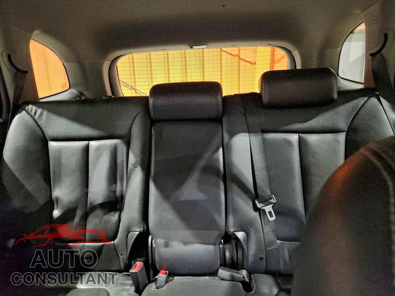 HYUNDAI SANTA FE 2009 - 5NMSG73E69H290276