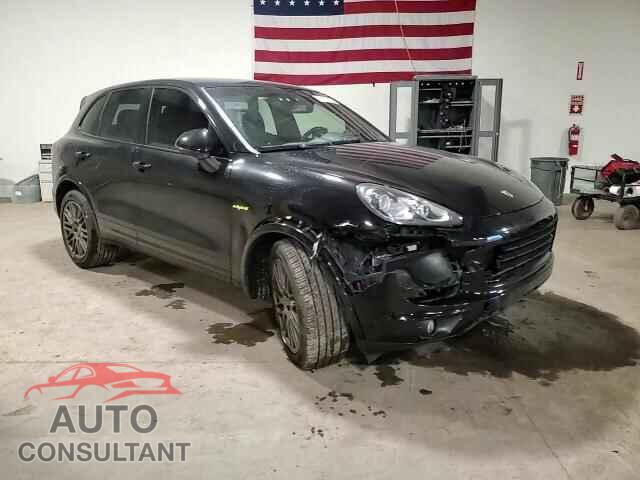 PORSCHE CAYENNE 2017 - WP1AE2A2XHLA74620