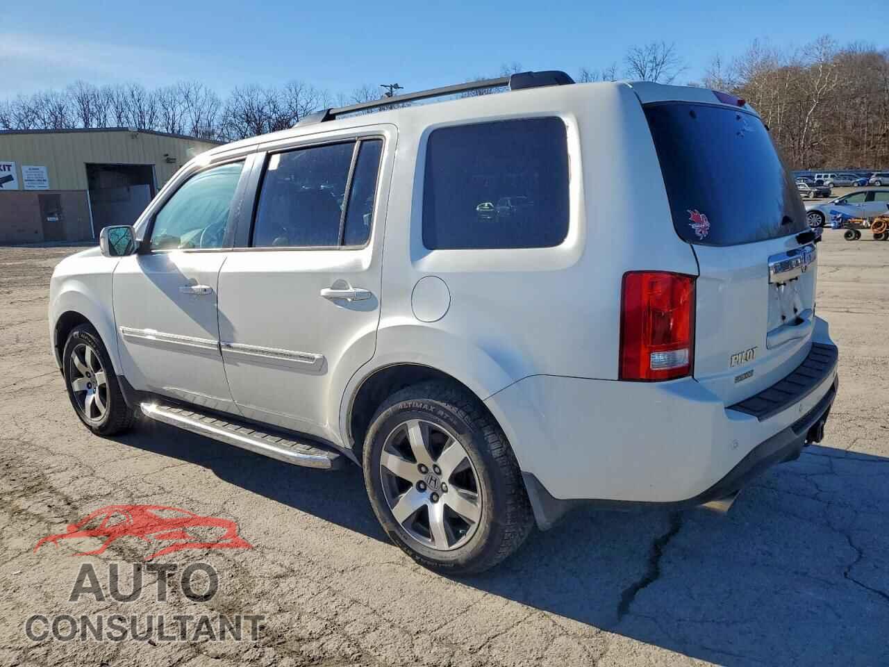 HONDA PILOT 2012 - 5FNYF4H95CB066089