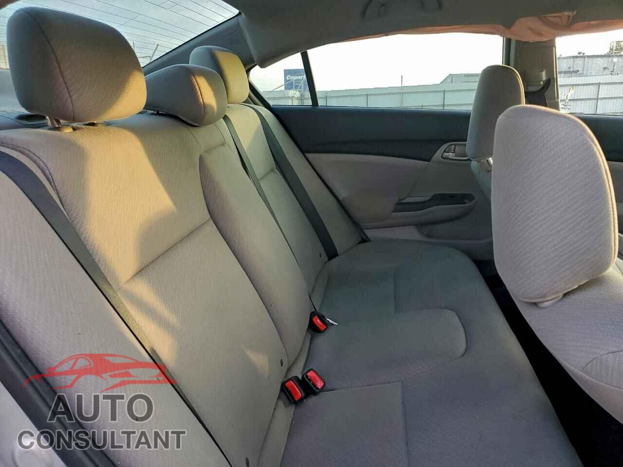 HONDA CIVIC 2013 - 19XFB2F55DE284404