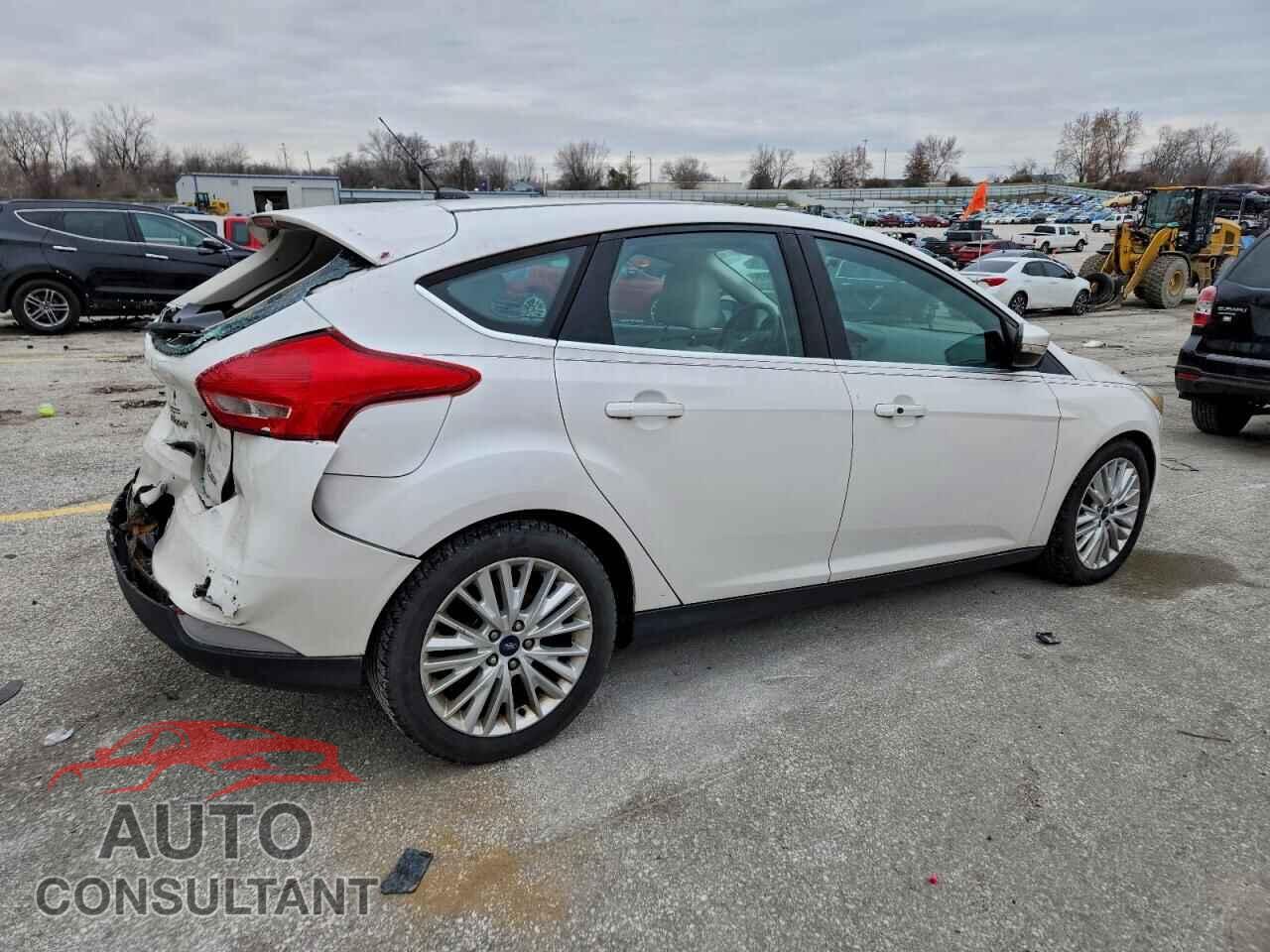 FORD FOCUS 2018 - 1FADP3N27JL326005