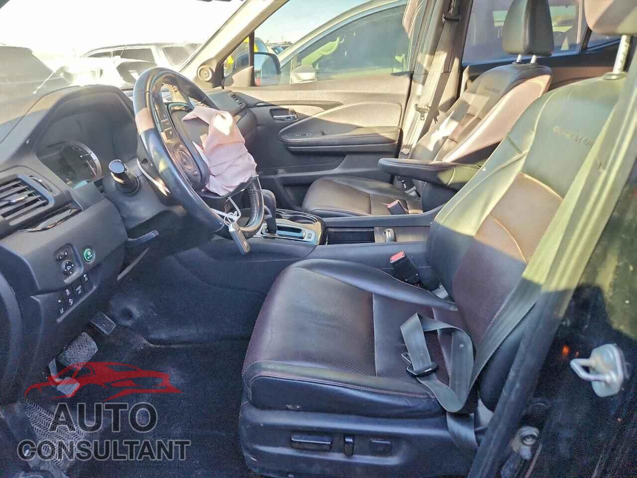 HONDA RIDGELINE 2017 - 5FPYK3F8XHB036990