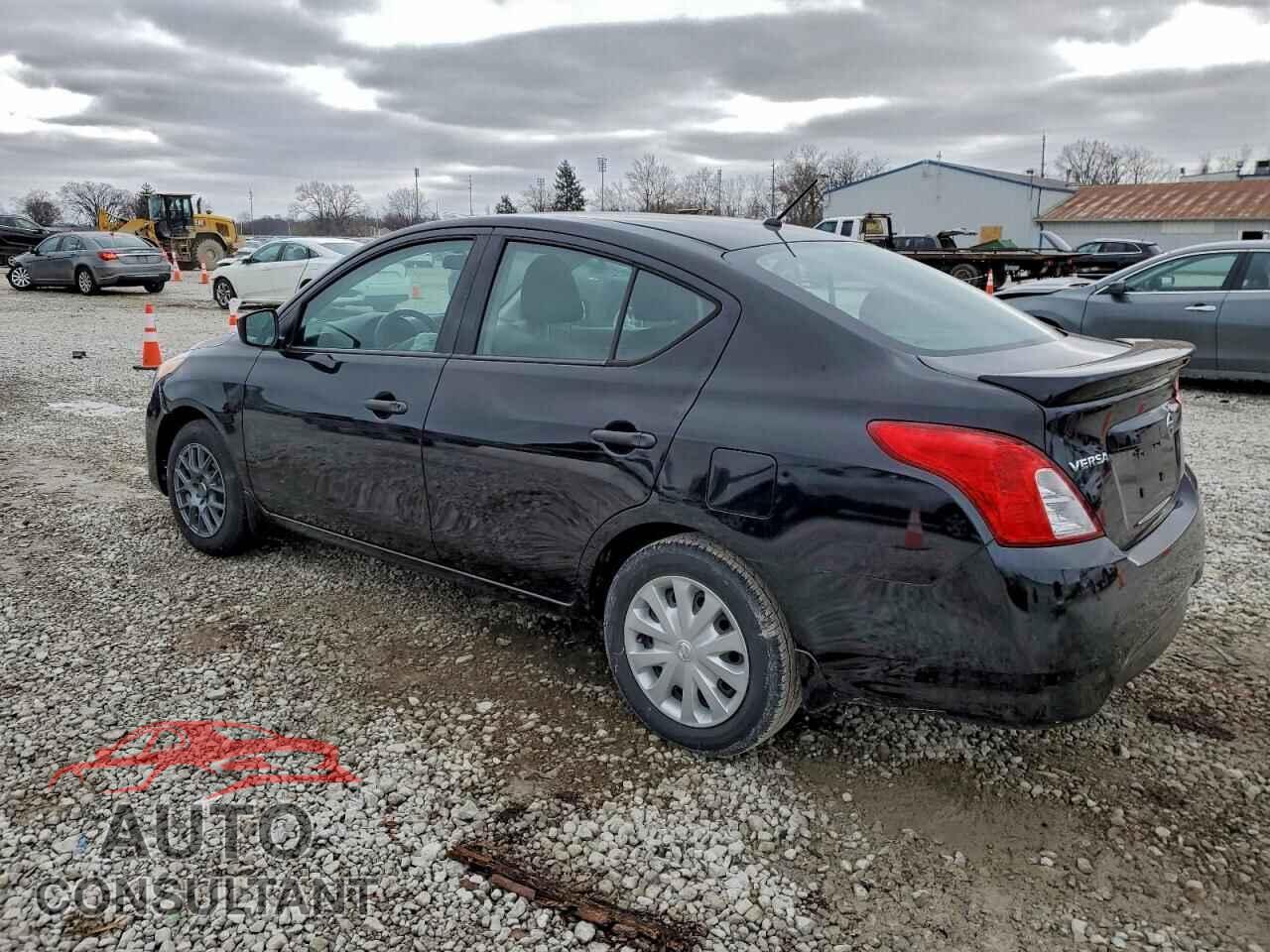NISSAN VERSA 2019 - 3N1CN7AP3KL846313