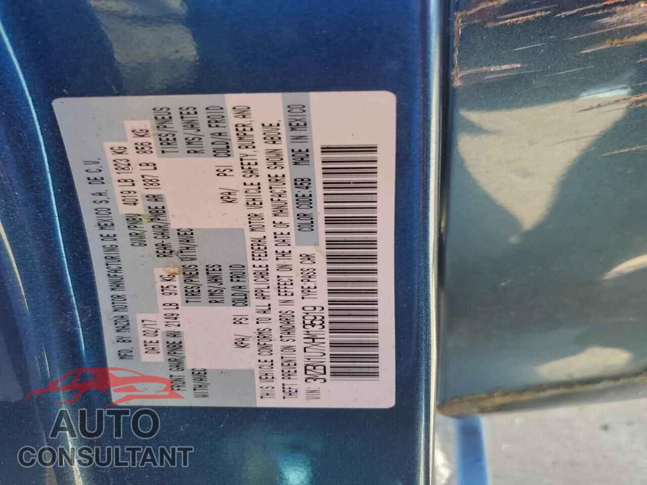MAZDA 3 2017 - 3MZBN1U7XHM135919