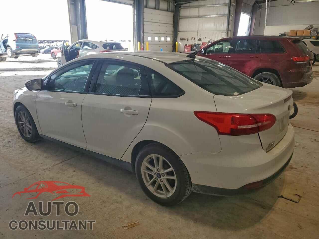FORD FOCUS 2017 - 1FADP3F22HL219596