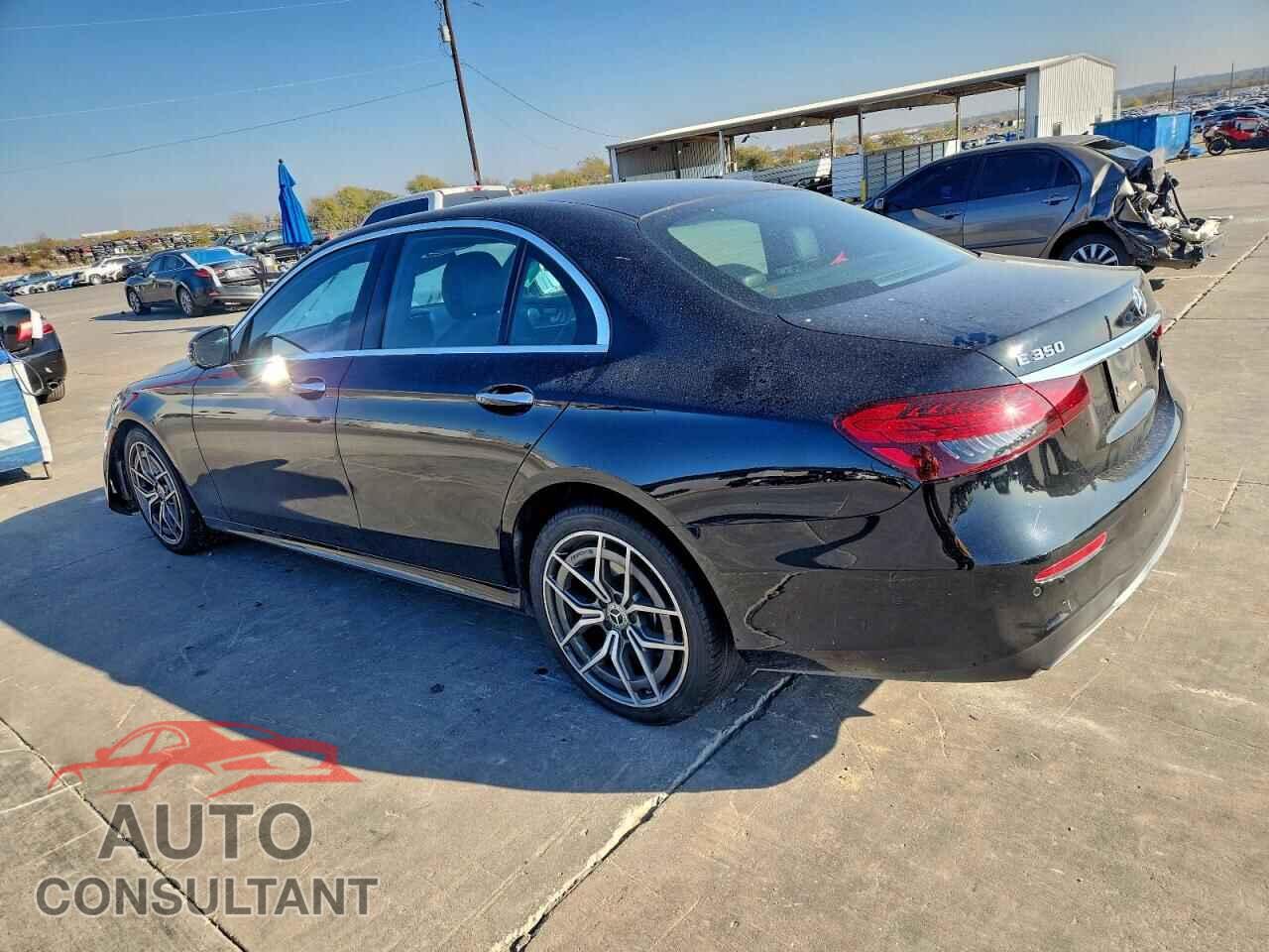 MERCEDES-BENZ E-CLASS 2021 - W1KZF8DB5MA873510