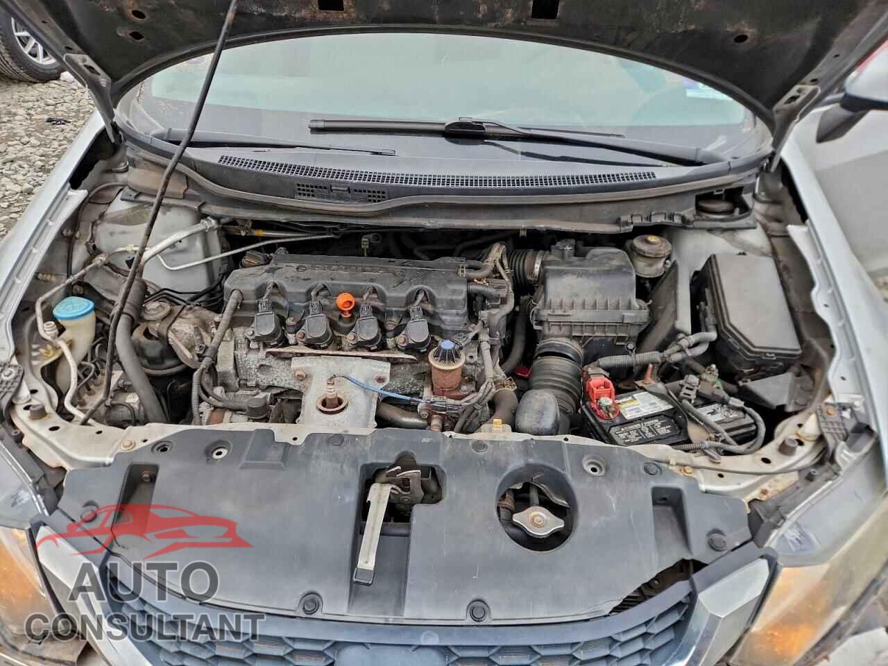 HONDA CIVIC 2013 - 2HGFB2F53DH300136