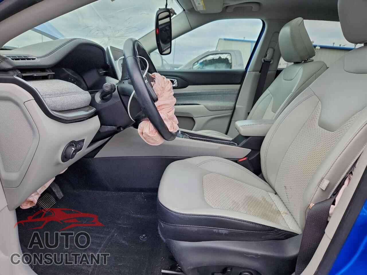 JEEP COMPASS 2022 - 3C4NJDBB9NT125369