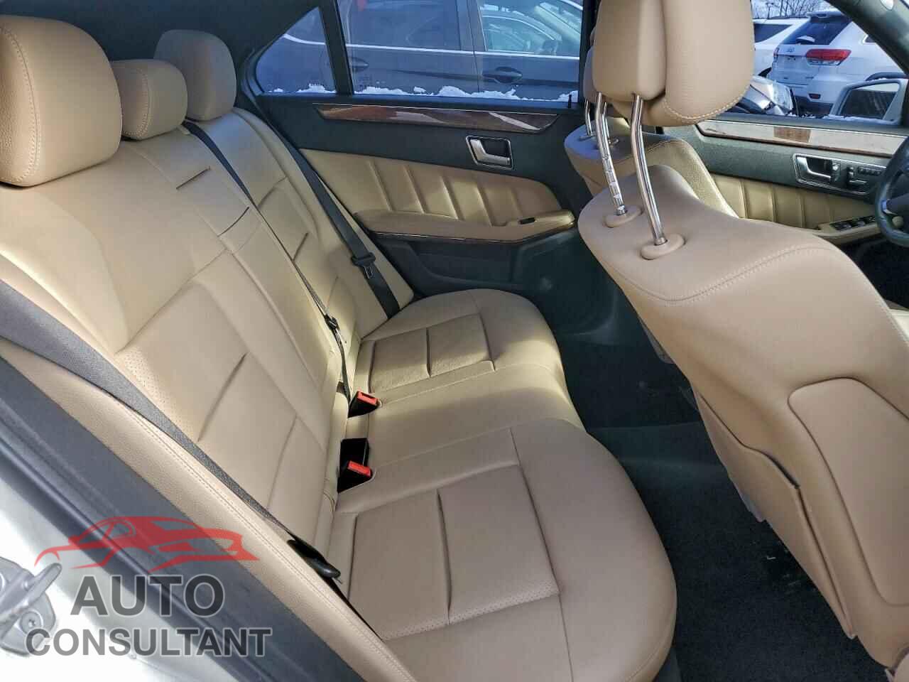 MERCEDES-BENZ E-CLASS 2012 - WDDHF8JB2CA521094