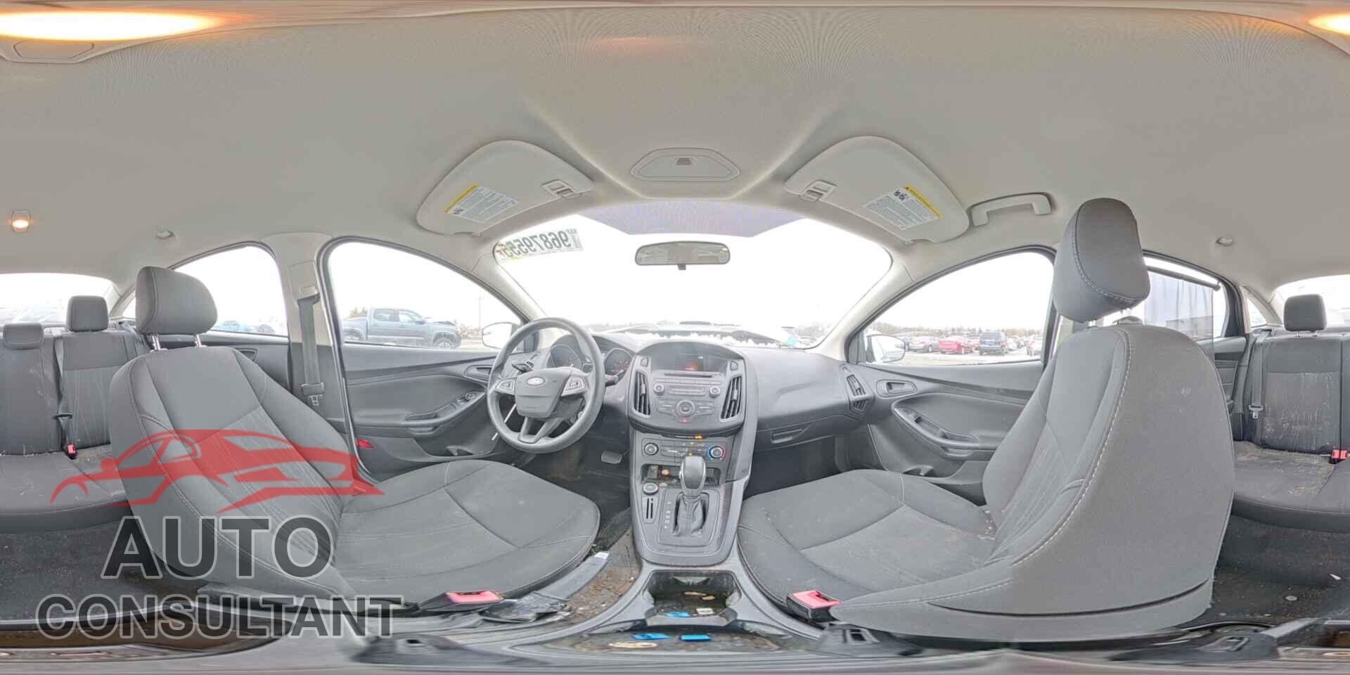 FORD FOCUS 2015 - 1FADP3E28FL285469