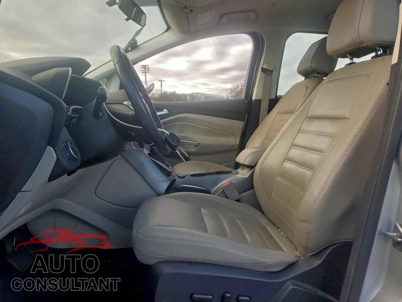 FORD CMAX 2017 - 1FADP5EU5HL105820