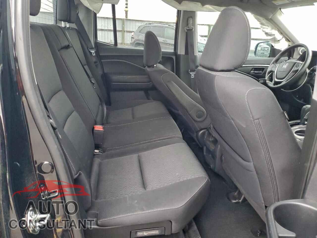 HONDA RIDGELINE 2017 - 5FPYK3F17HB033208