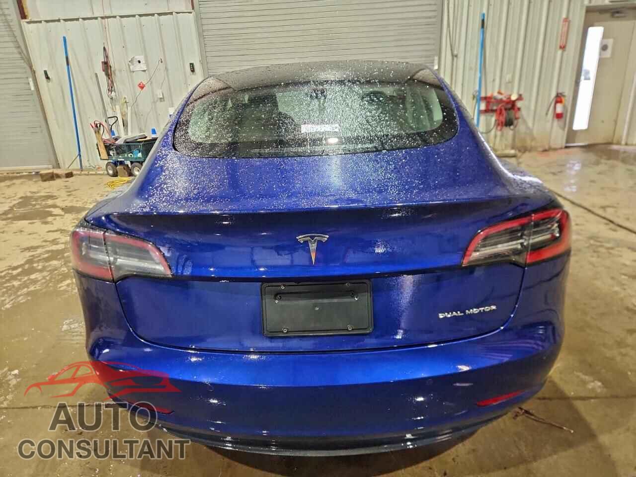 TESLA MODEL 3 2021 - 5YJ3E1EB9MF984125