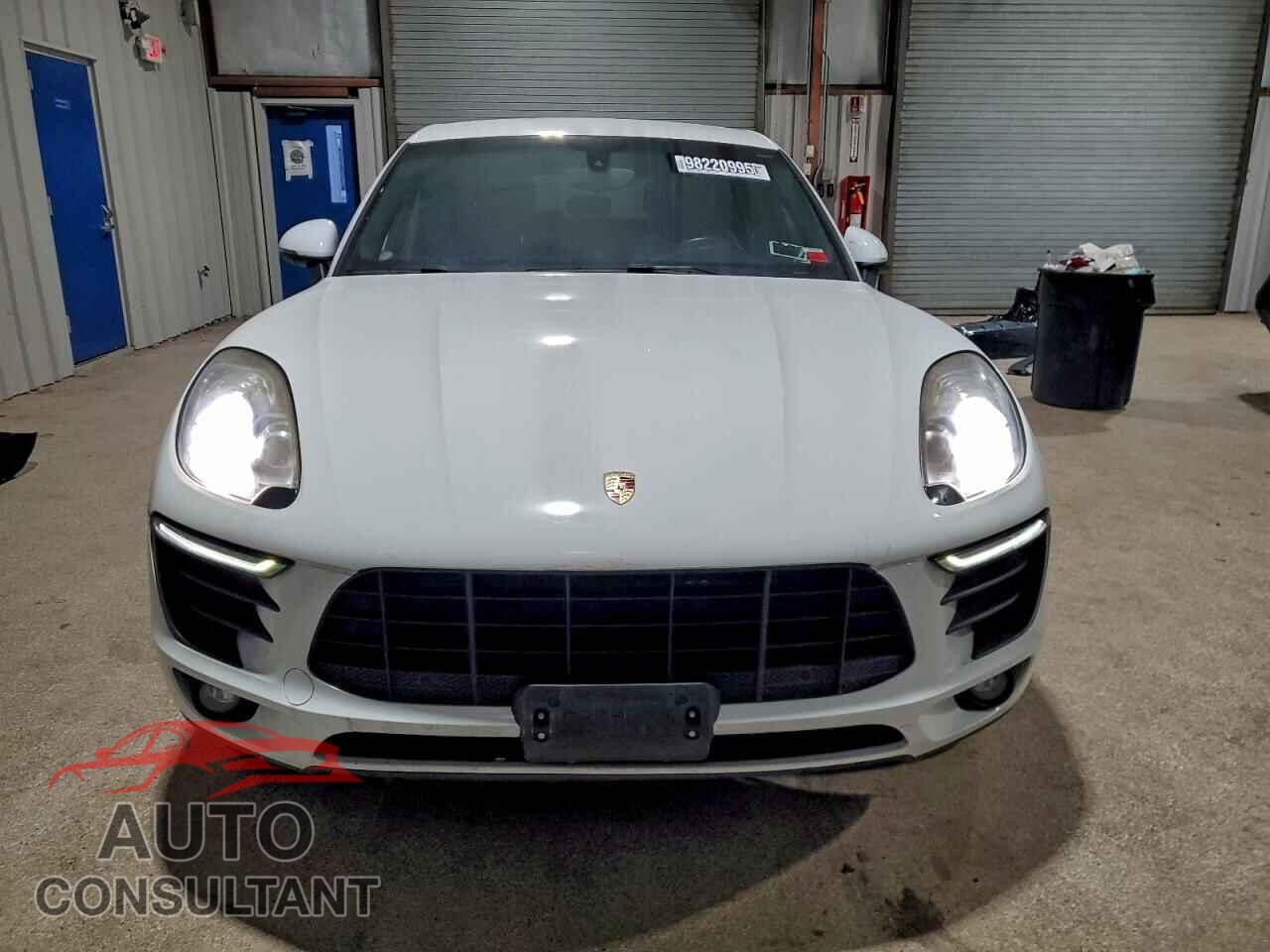 PORSCHE MACAN 2016 - WP1AB2A52GLB57301