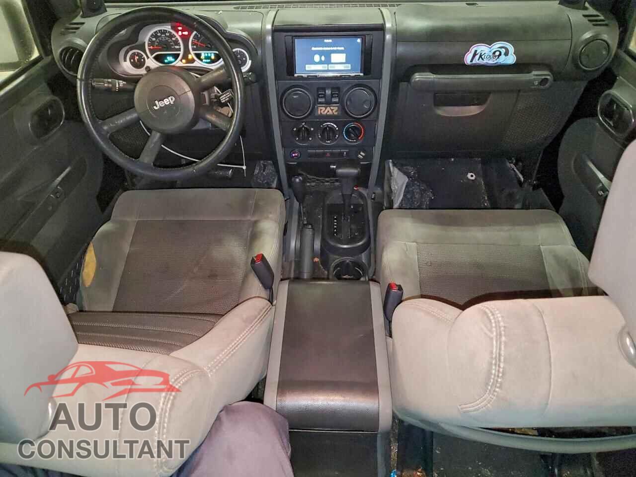 JEEP WRANGLER 2010 - 1J4AA2D13AL185249