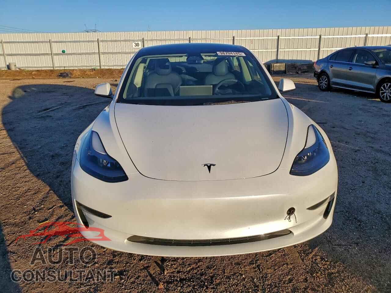TESLA MODEL 3 2023 - 5YJ3E1EA2PF682901