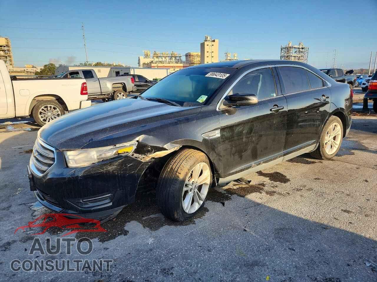 FORD TAURUS 2015 - 1FAHP2E82FG174859