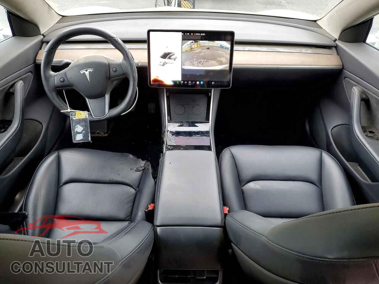 TESLA MODEL 3 2019 - 5YJ3E1EB8KF454063