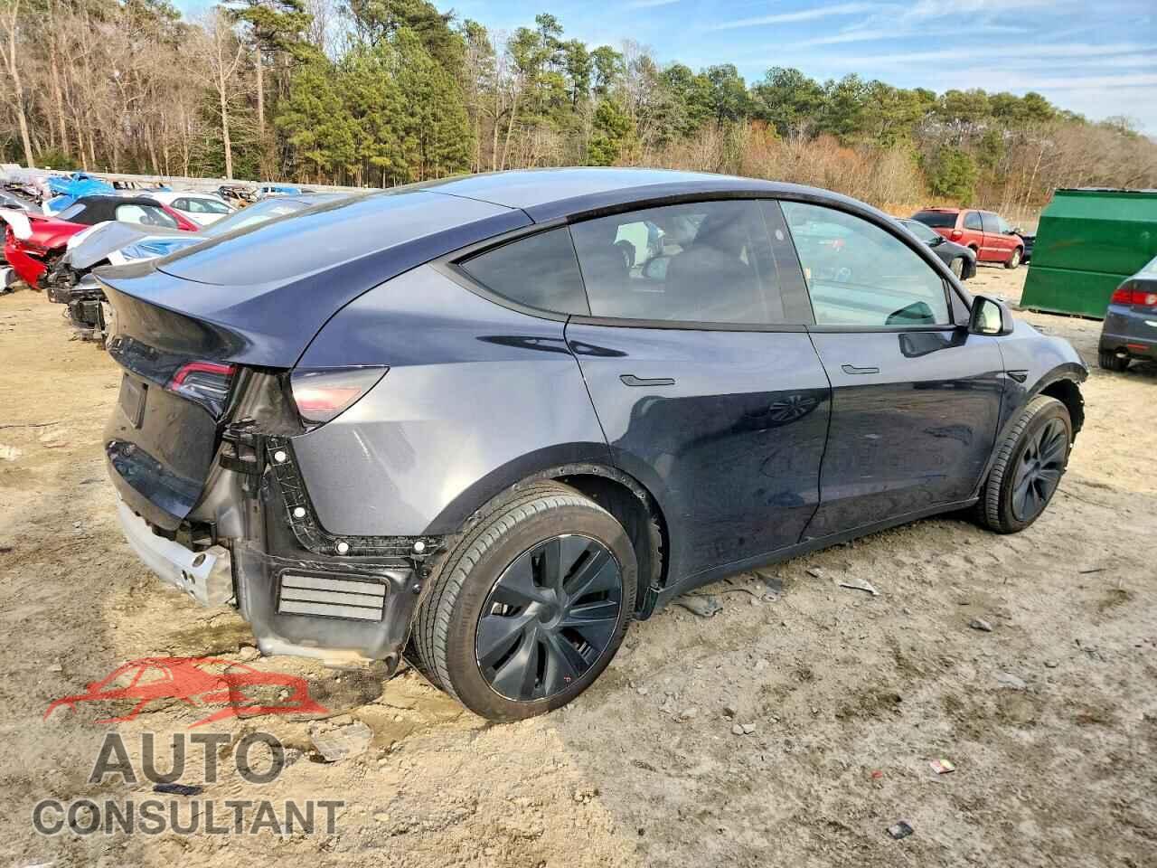 TESLA MODEL Y 2024 - 7SAYGDED0RF204882