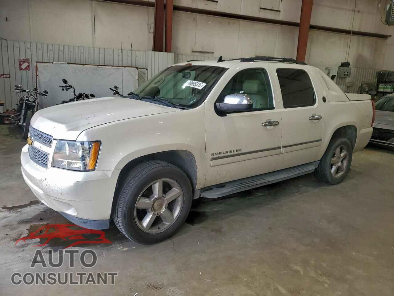 CHEVROLET AVALANCHE 2013 - 3GNMCGE05DG241605