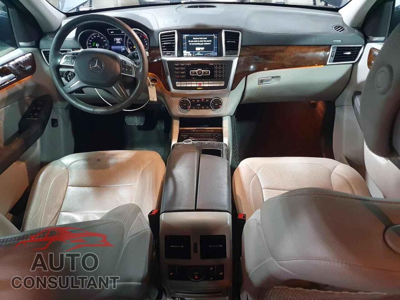MERCEDES-BENZ GL-CLASS 2015 - 4JGDF6EE6FA454937