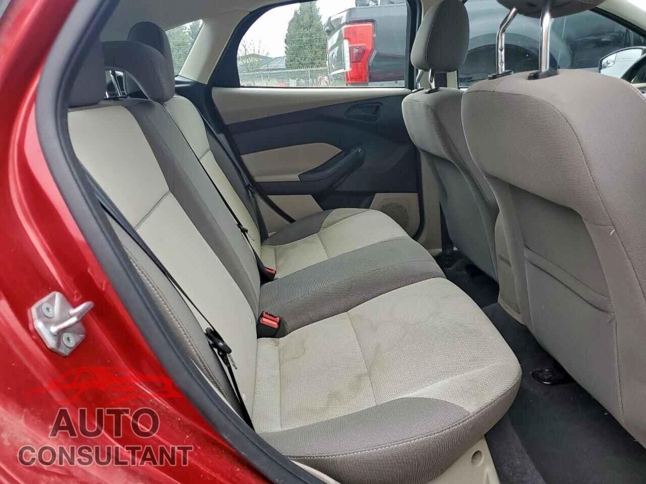 FORD FOCUS 2012 - 1FAHP3K2XCL155582
