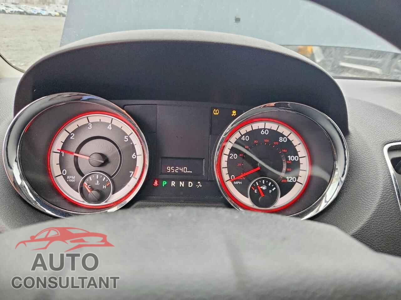 DODGE CARAVAN 2013 - 2C4RDGCG5DR758666