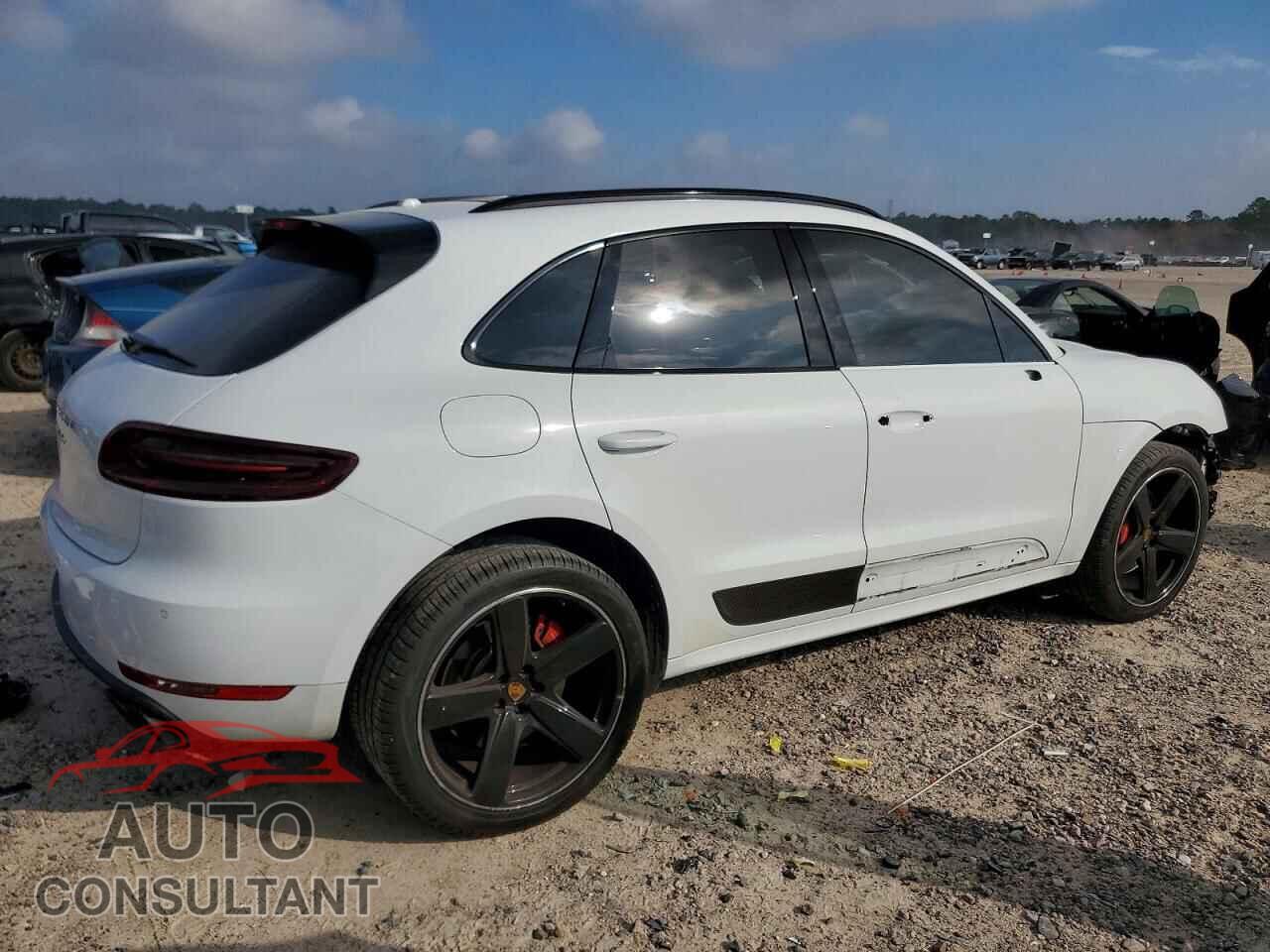 PORSCHE MACAN 2016 - WP1AF2A53GLB93390