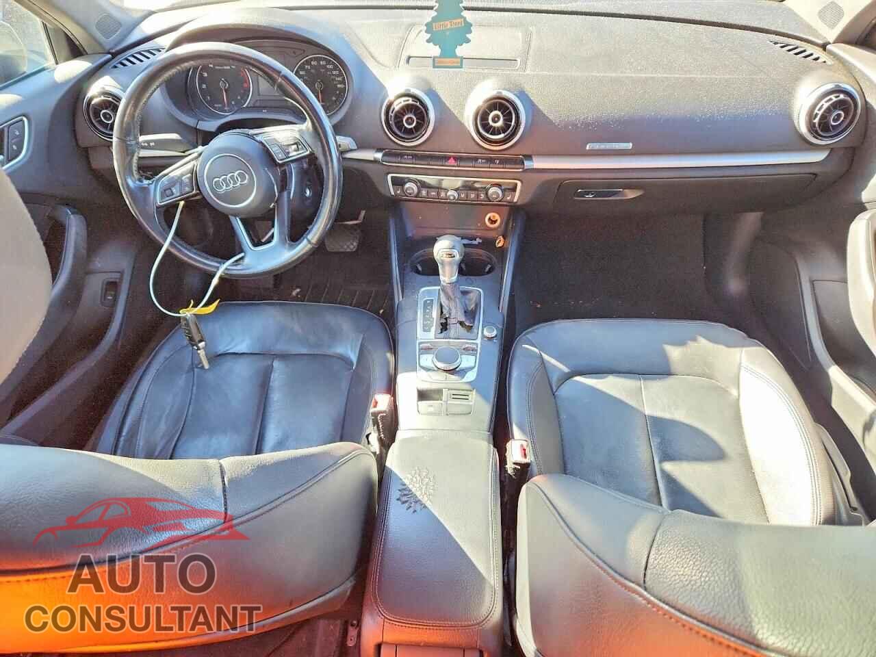 AUDI A3 2017 - WAUB8GFF1H1009055