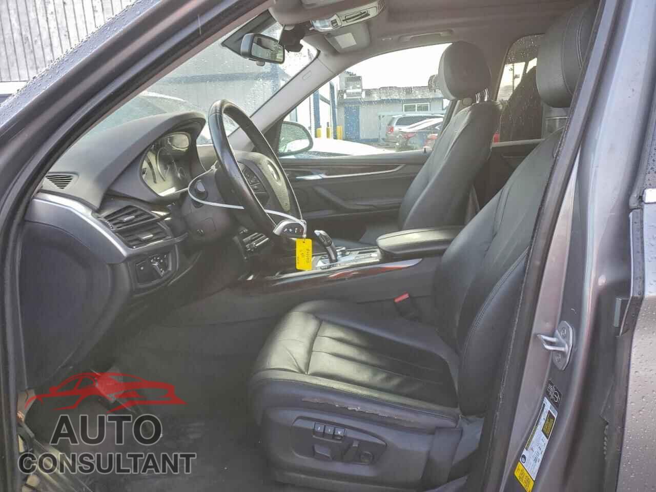 BMW X5 2014 - 5UXKR2C56E0H32255