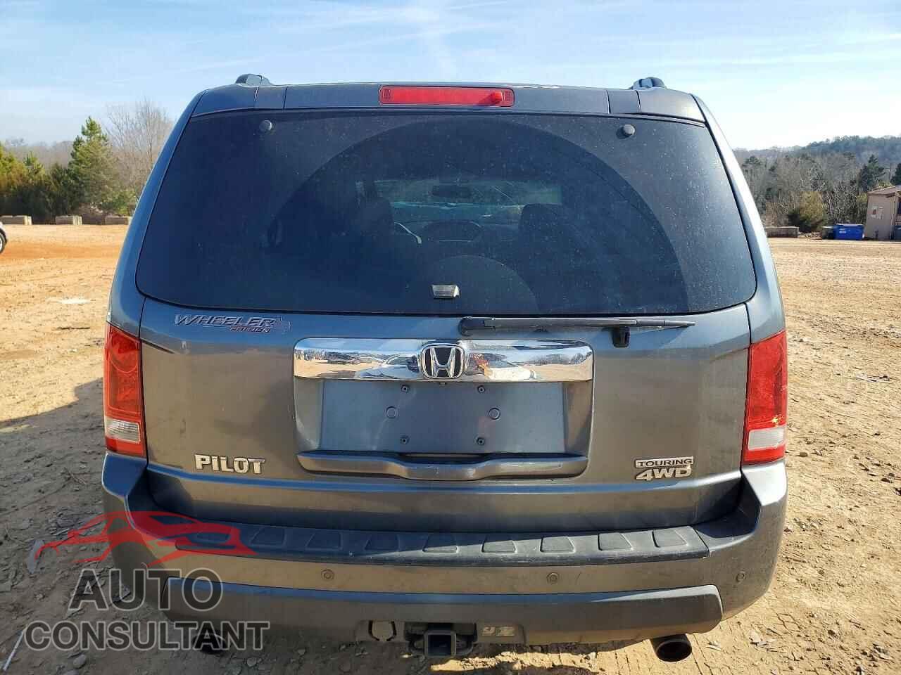 HONDA PILOT 2011 - 5FNYF4H97BB101844