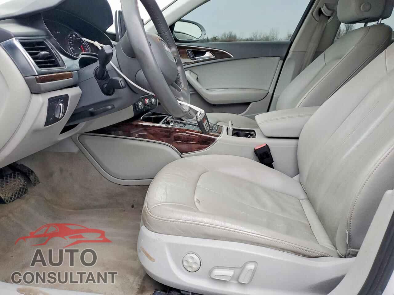 AUDI A6 2013 - WAUGFAFC4DN099528