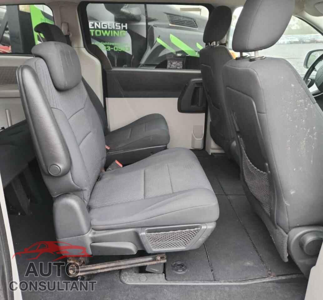DODGE CARAVAN 2010 - 2D4RN5D19AR118258