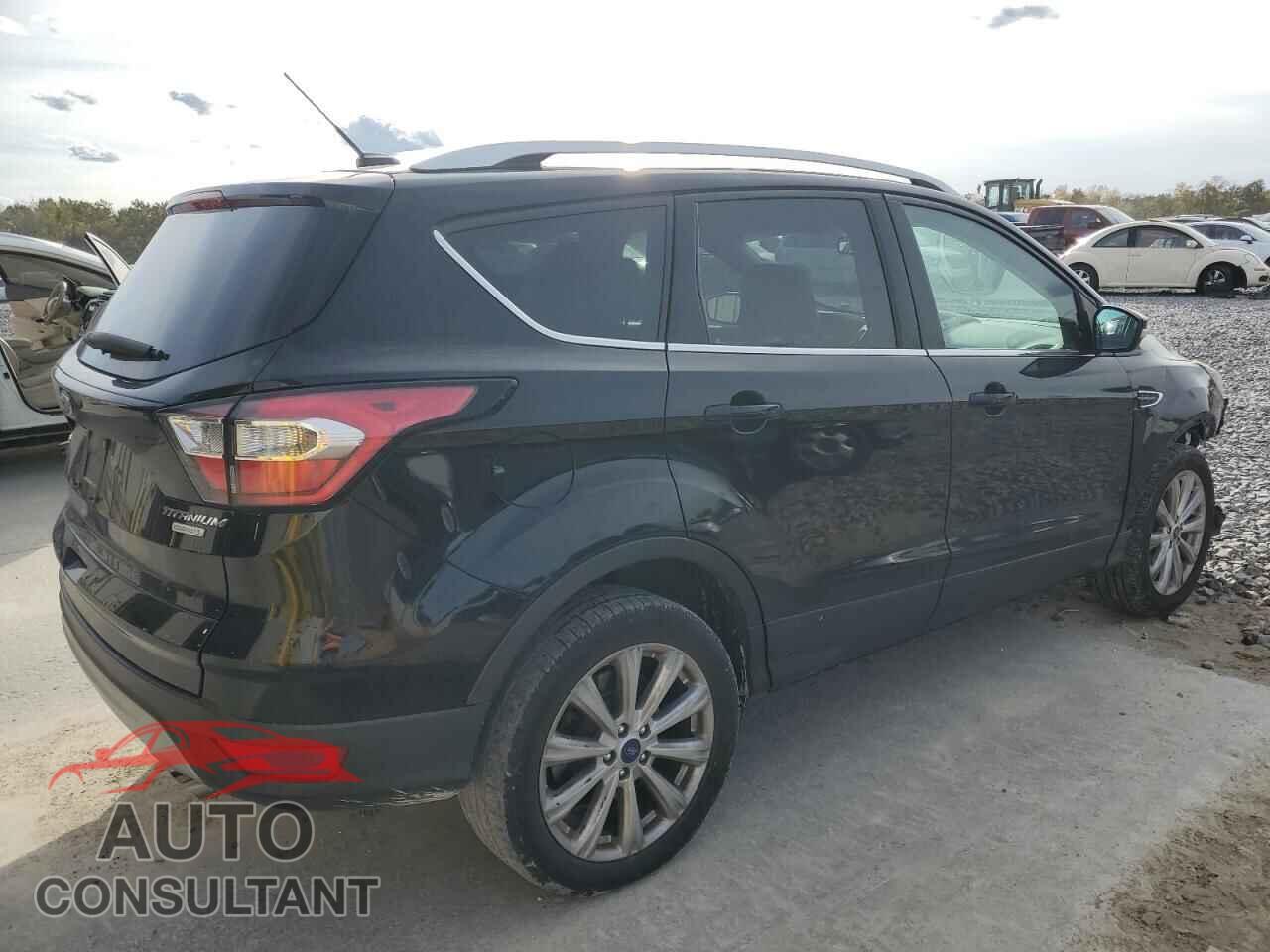 FORD ESCAPE 2017 - 1FMCU0JD4HUE68249