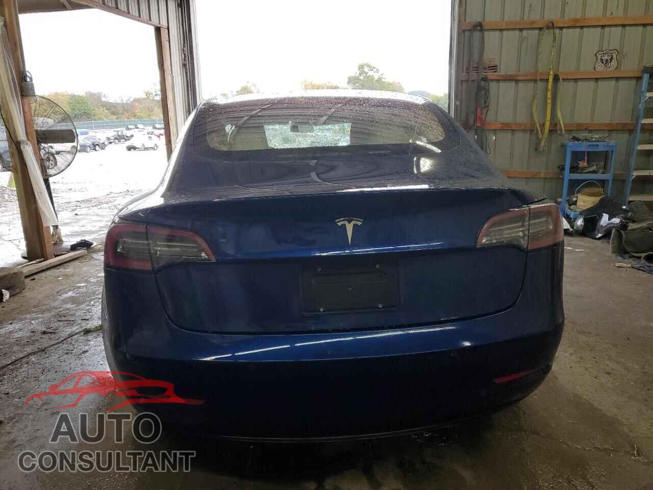 TESLA MODEL 3 2019 - 5YJ3E1EAXKF332442