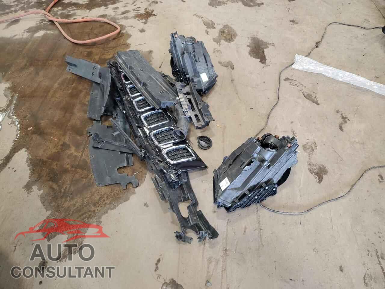 JEEP COMPASS 2020 - 3C4NJDCB7LT158026