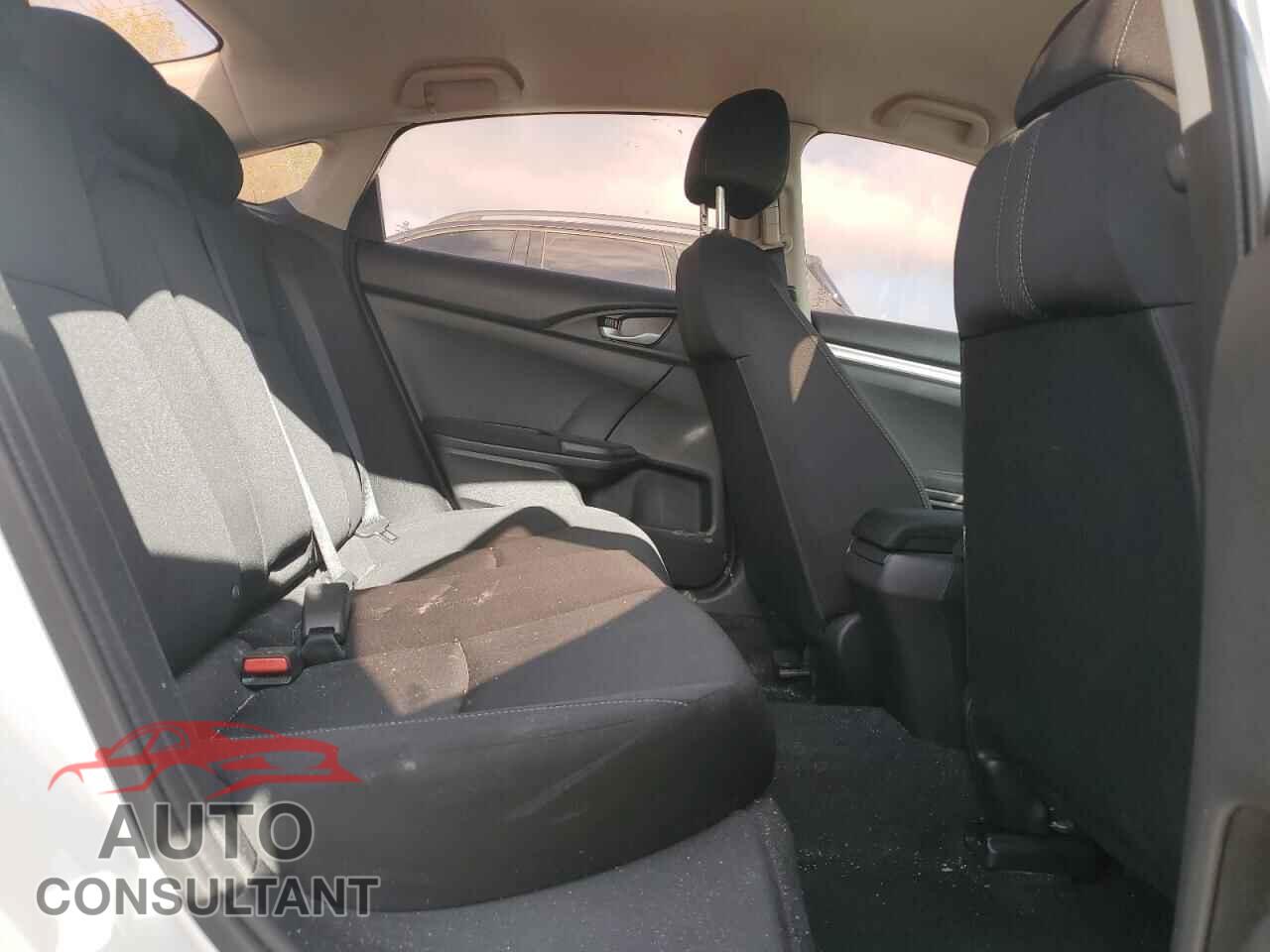 HONDA CIVIC 2017 - 2HGFC2F58HH032588