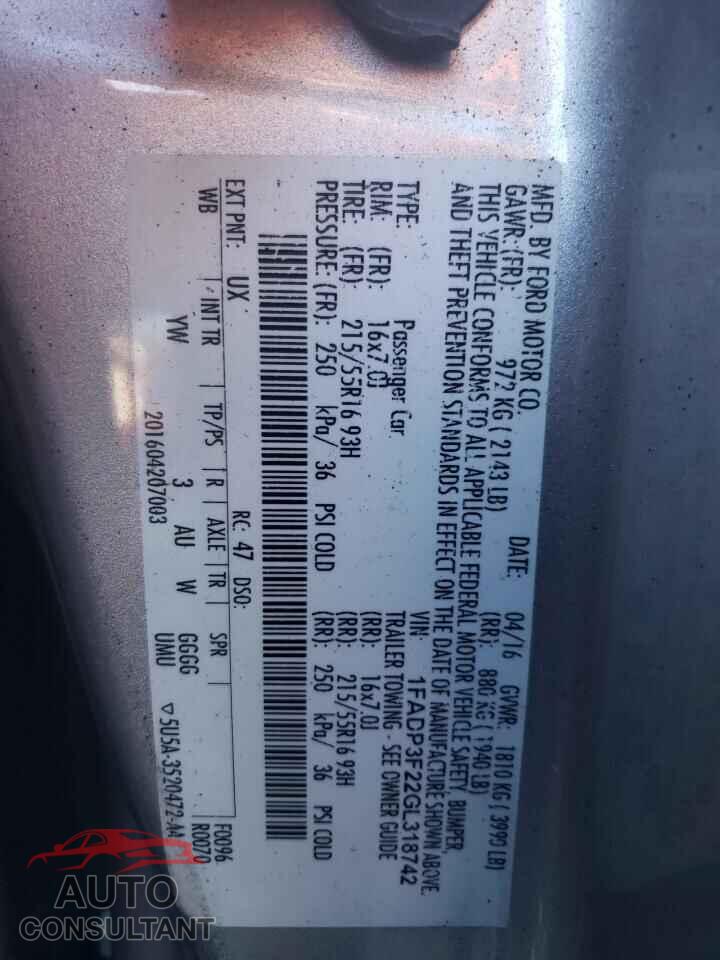 FORD FOCUS 2016 - 1FADP3F22GL318742