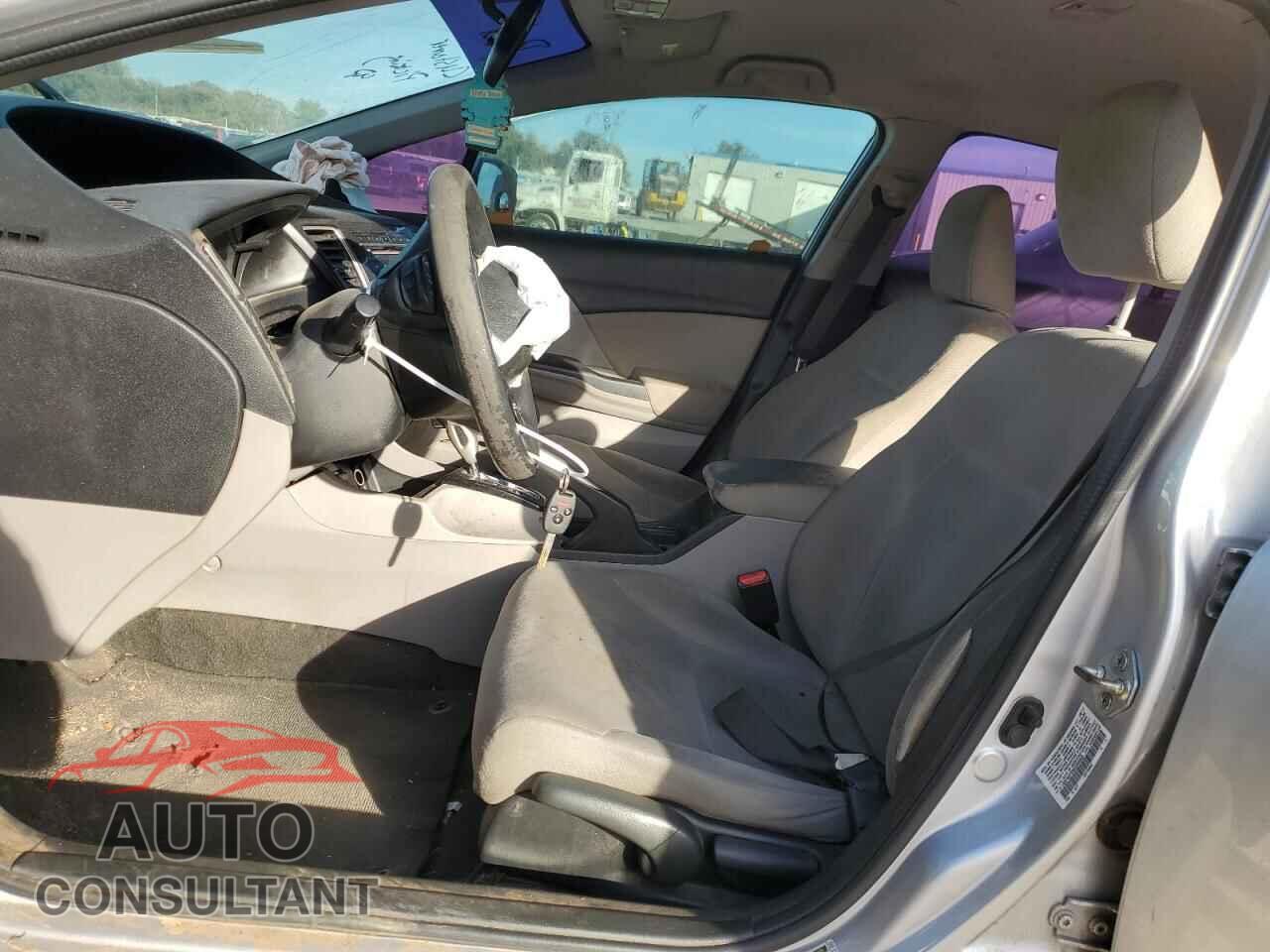 HONDA CIVIC 2013 - 19XFB2F53DE054943
