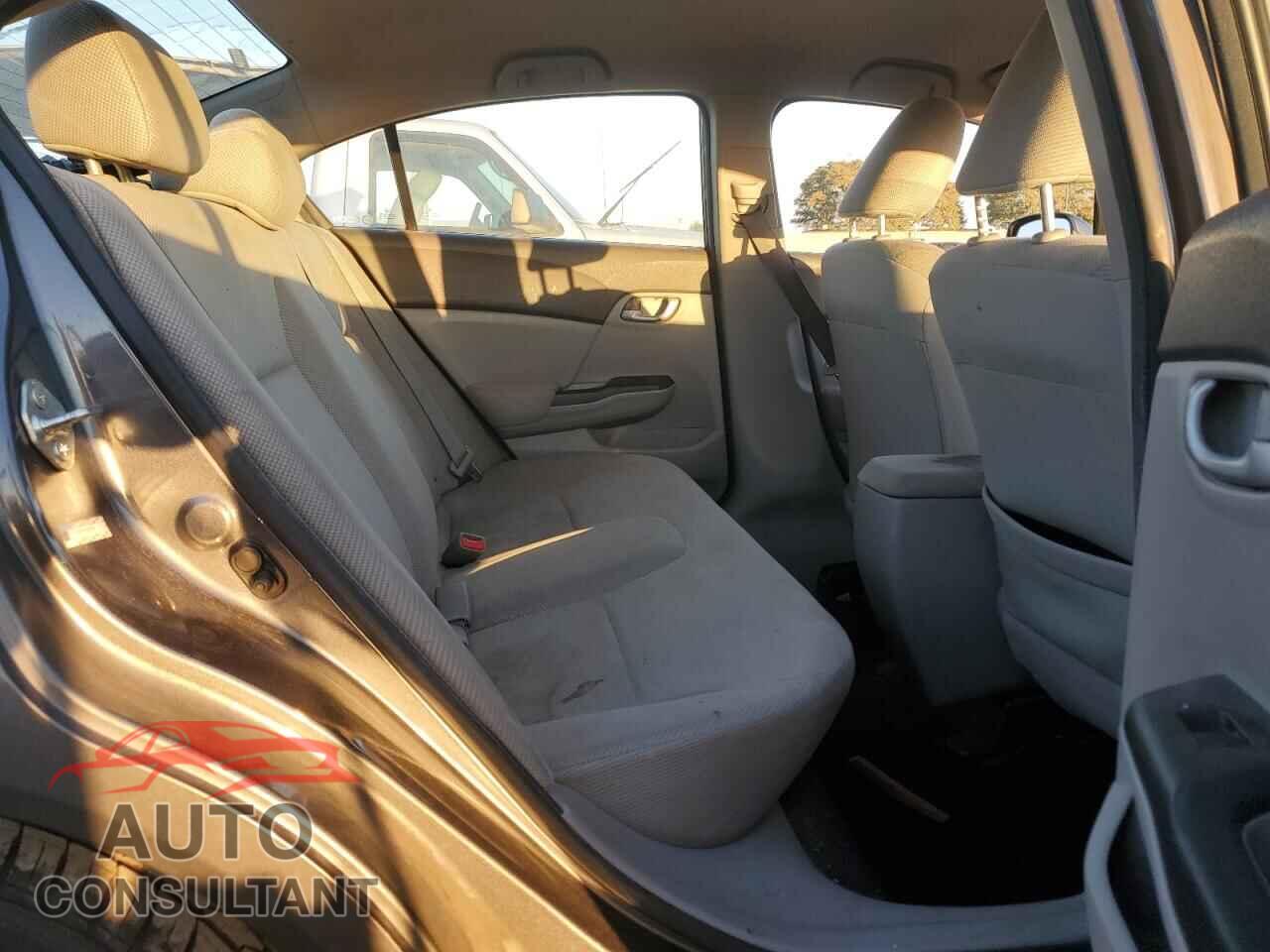 HONDA CIVIC 2012 - 2HGFB2F56CH600574