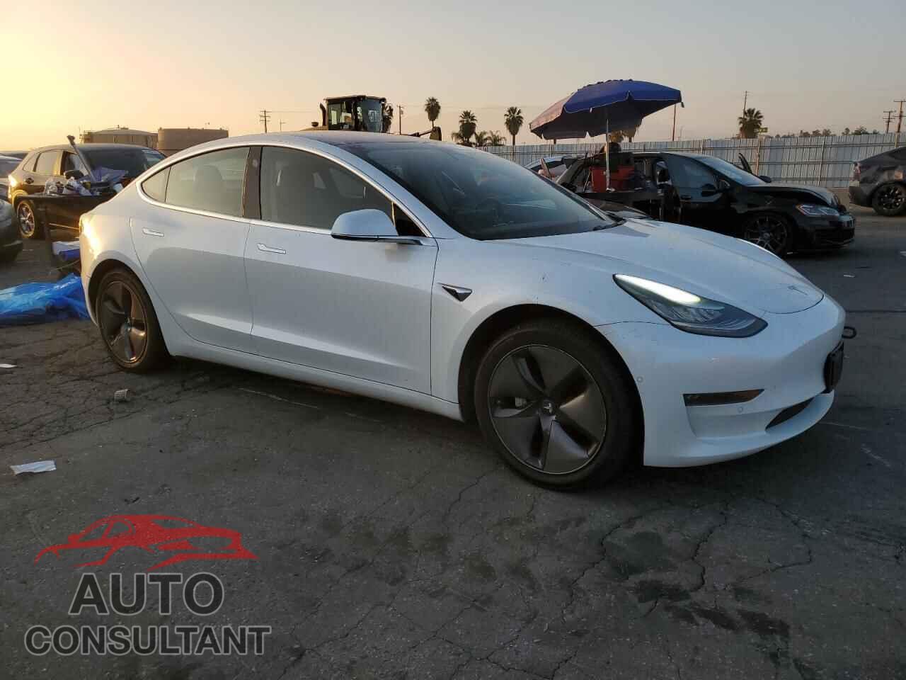 TESLA MODEL 3 2018 - 5YJ3E1EB9JF146804