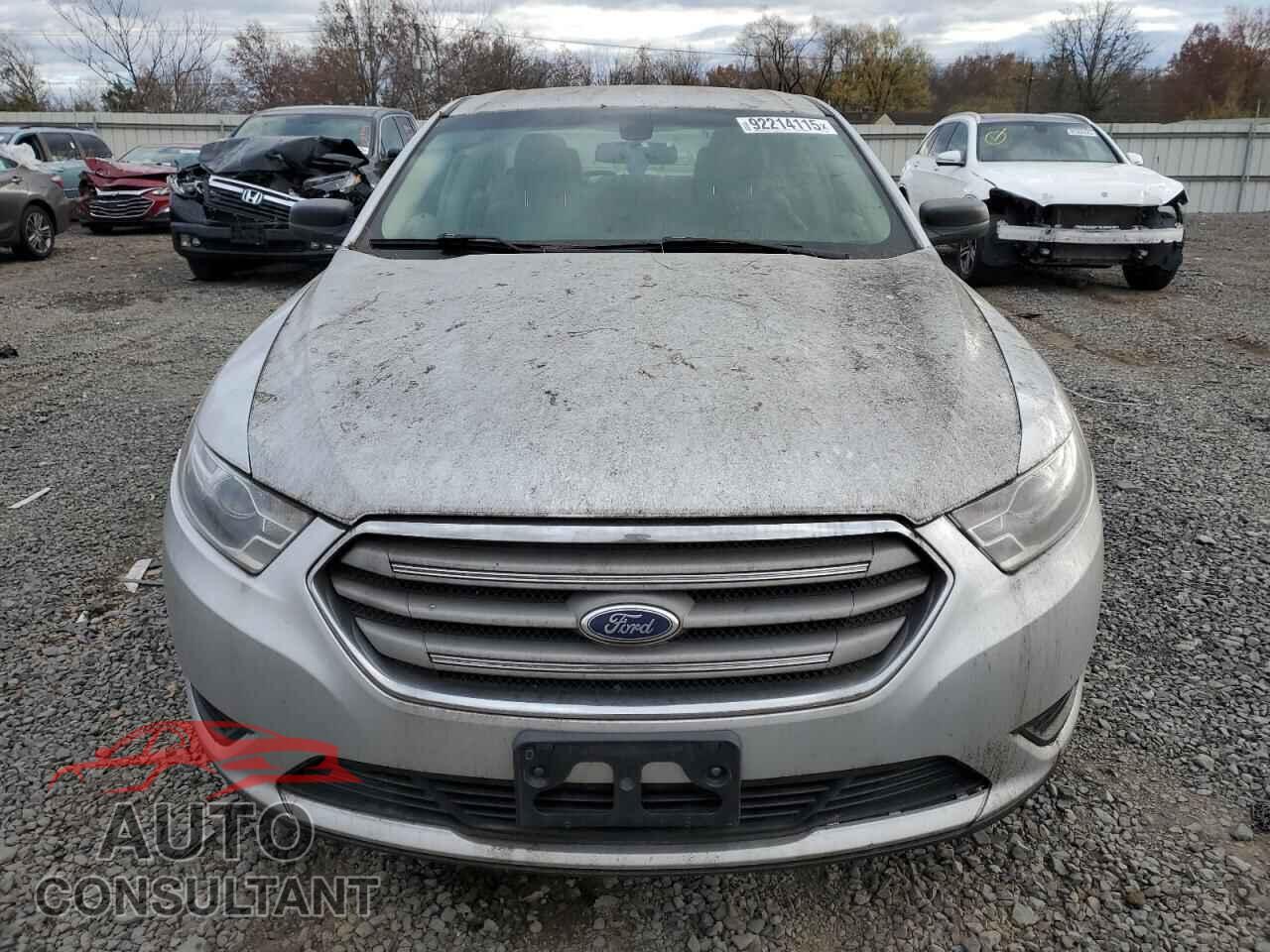 FORD TAURUS 2015 - 1FAHP2D88FG155069
