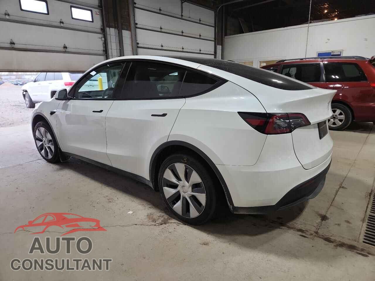 TESLA MODEL Y 2024 - 7SAYGDED4RF006578